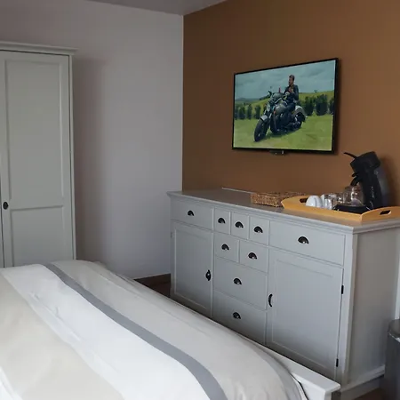 The Beachhouse فندق مبيت وإفطار