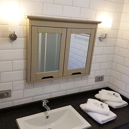 The Beachhouse 3* Остдёйнкерке
