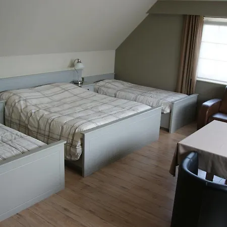 The Beachhouse 2* Oostduinkerke