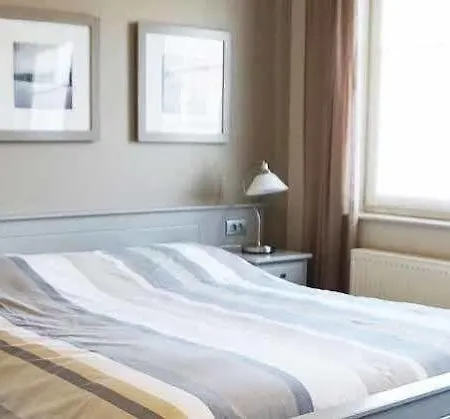 فندق مبيت وإفطار The Beachhouse 2*